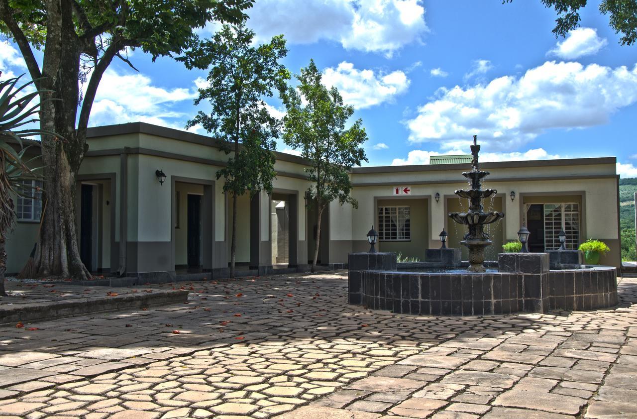 Mountain Creek Lodge Hazyview Bagian luar foto