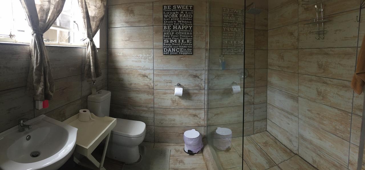 Mountain Creek Lodge Hazyview Bagian luar foto